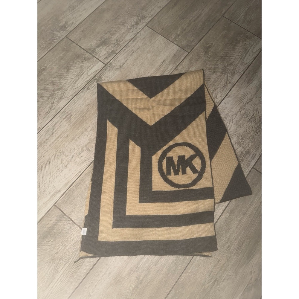 Michael Kors Long Knit Scarf  Brown & Beige One Size